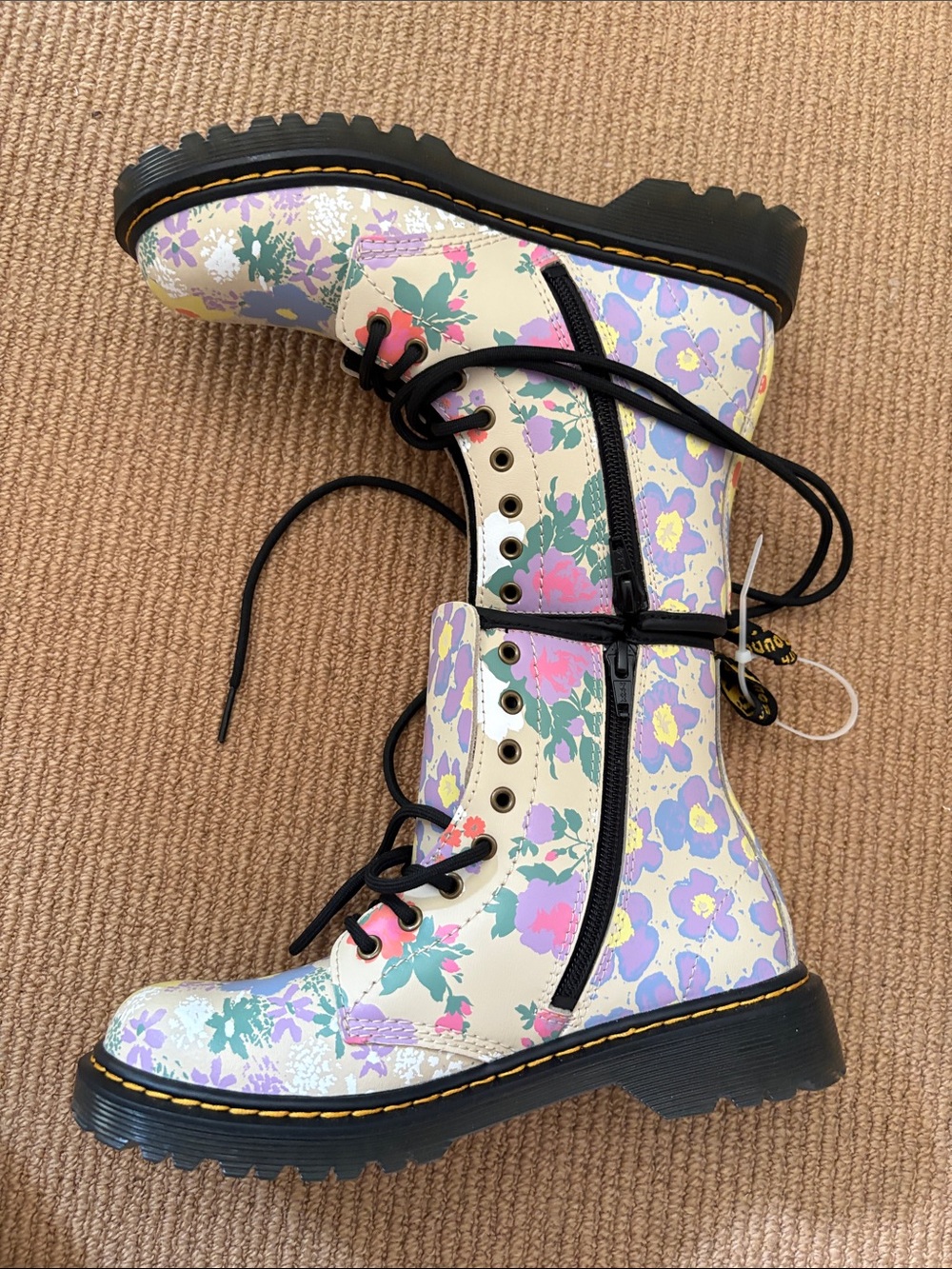 Dr. Martens Kids Floral Combat Boots - Cream with Purple, Yellow, Pink & Green - Picture 9 of 9